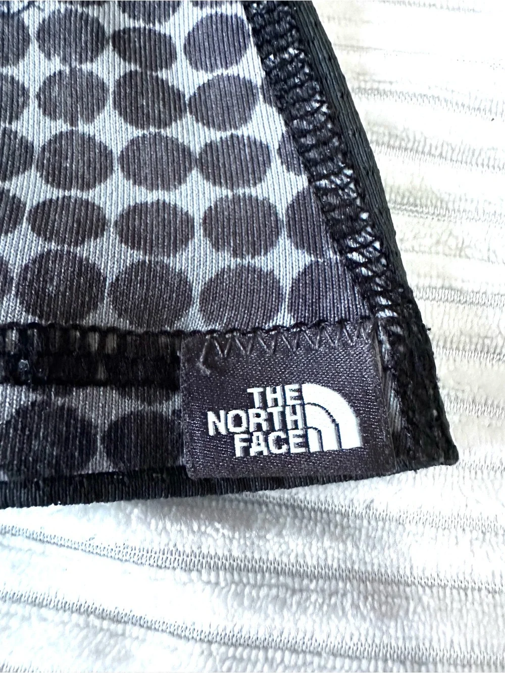 The North Face Women's Black & White Dot-Print Short Sleeve Tee - Picture 5 of 7